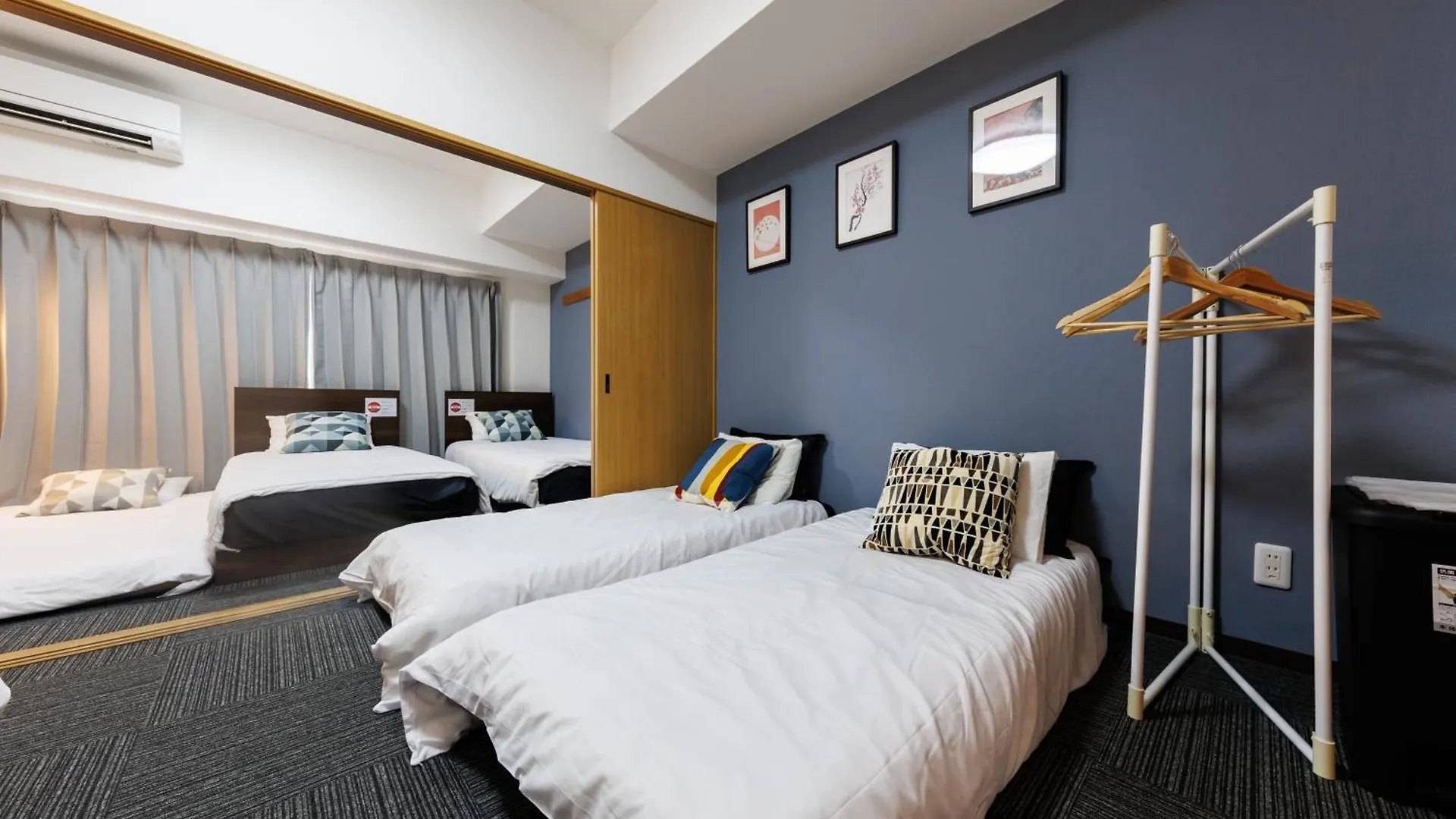 Apartment Grande Famille Shimanouchi Dotonbori Condo Osaka Japan